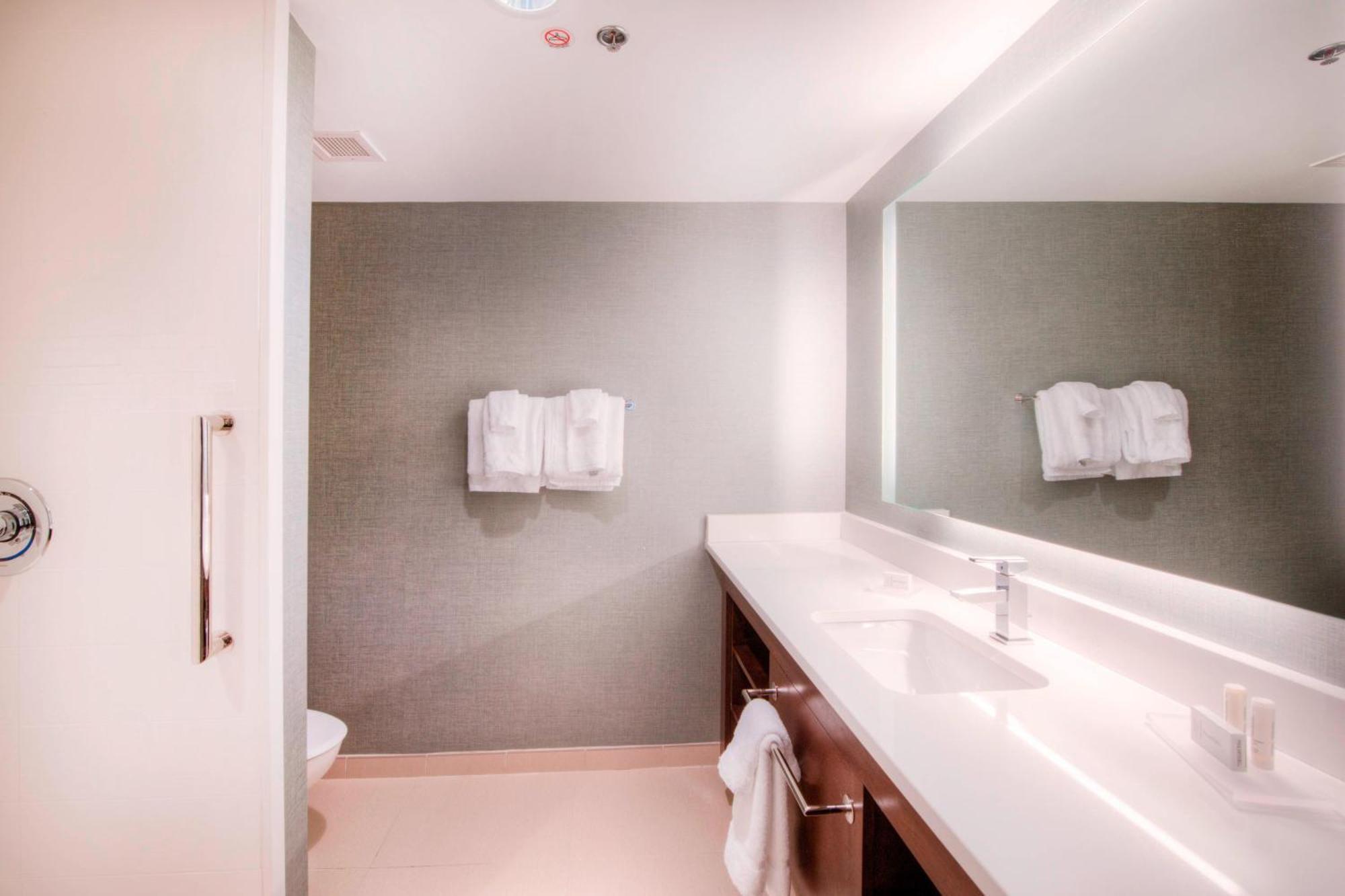 Residence Inn By Marriott Charlotte Airport מראה חיצוני תמונה