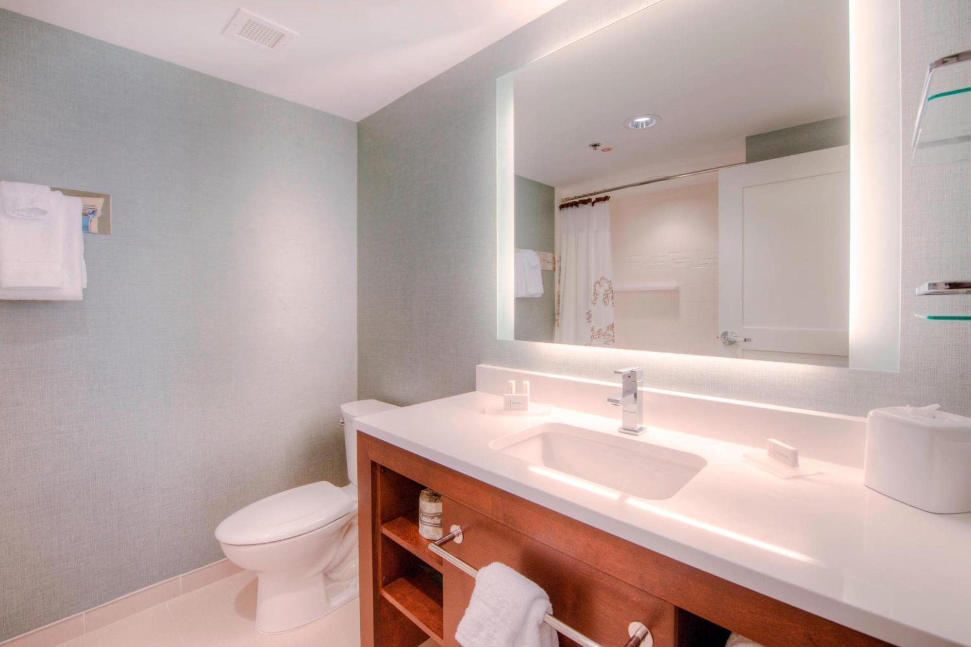 Residence Inn By Marriott Charlotte Airport מראה חיצוני תמונה