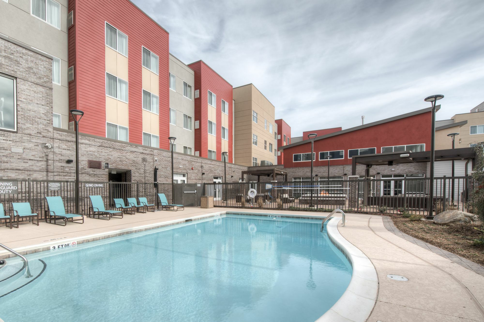 Residence Inn By Marriott Charlotte Airport מראה חיצוני תמונה